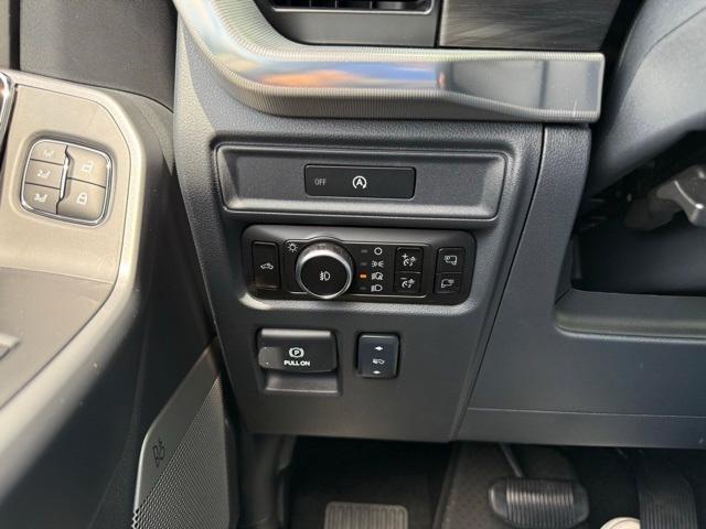 new 2025 Ford F-150 car, priced at $60,264