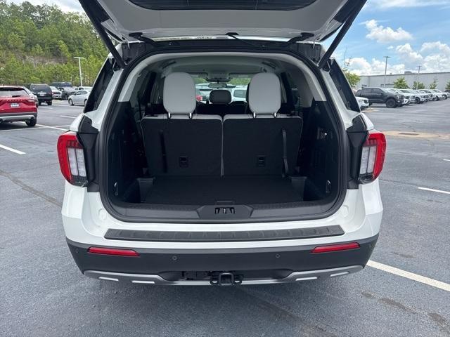 new 2025 Ford Explorer car, priced at $42,423