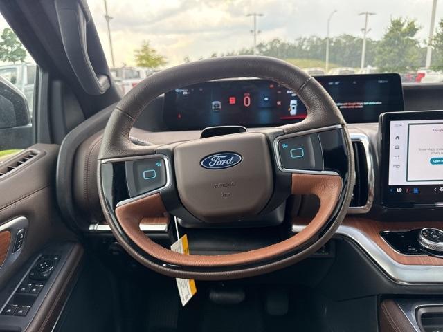 new 2025 Ford Expedition car, priced at $83,359
