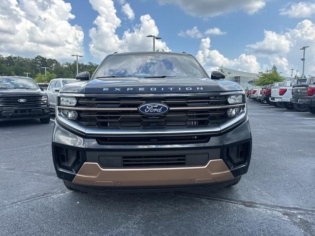 new 2025 Ford Expedition car, priced at $83,359