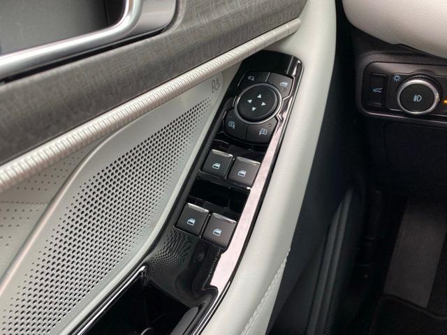 new 2025 Ford Explorer car, priced at $55,826