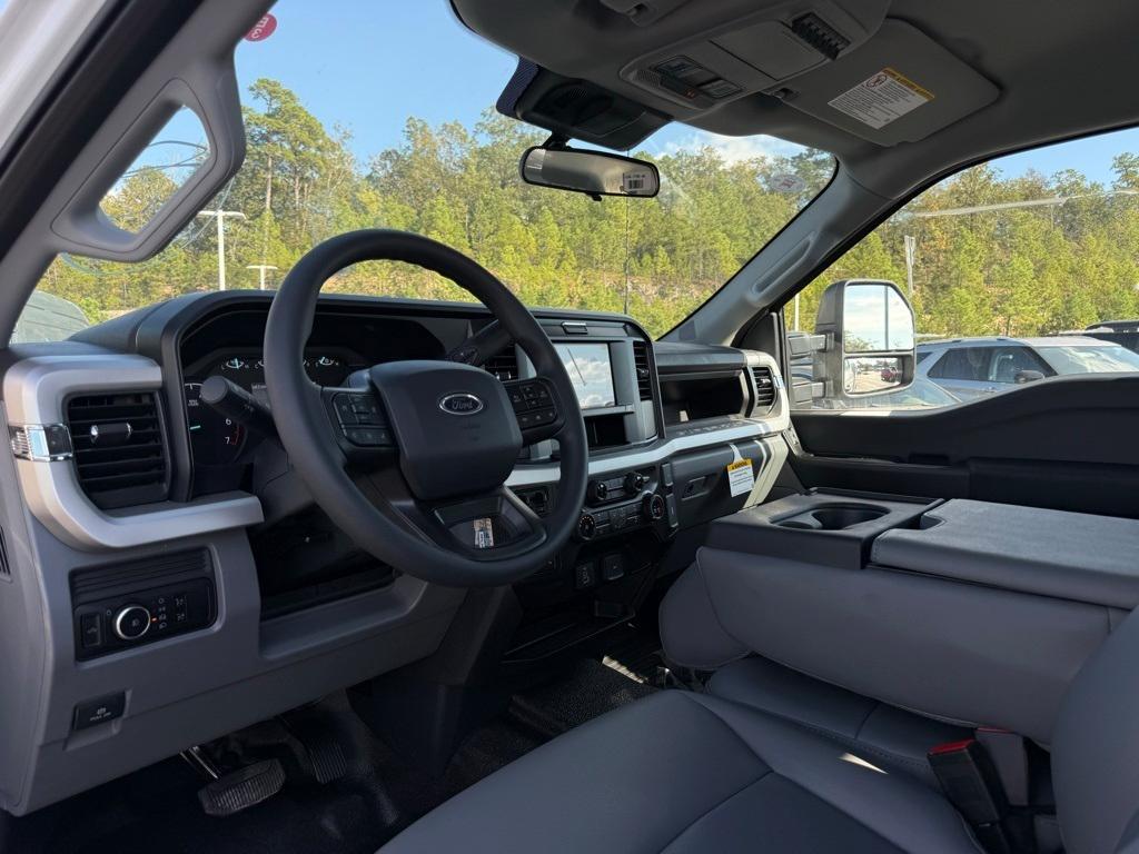 new 2025 Ford F-250 car, priced at $61,235