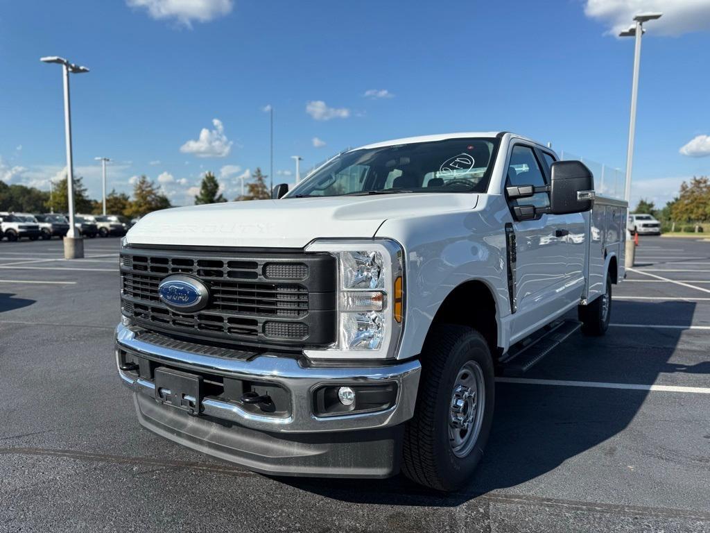 new 2025 Ford F-250 car, priced at $61,235