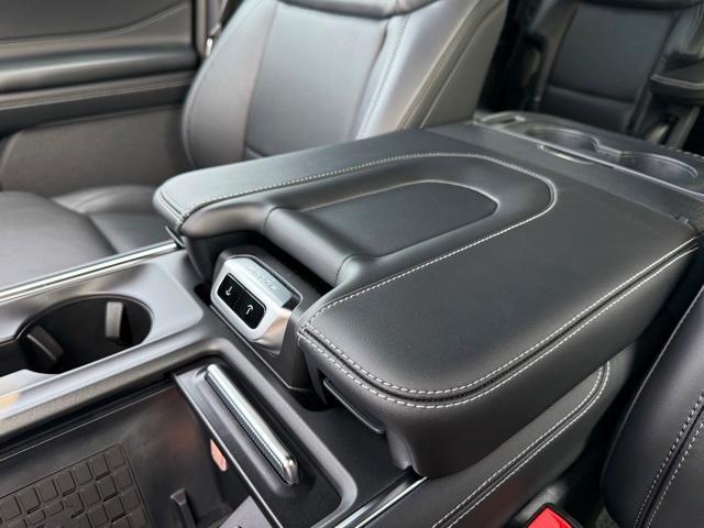new 2025 Ford Expedition Max car, priced at $83,990