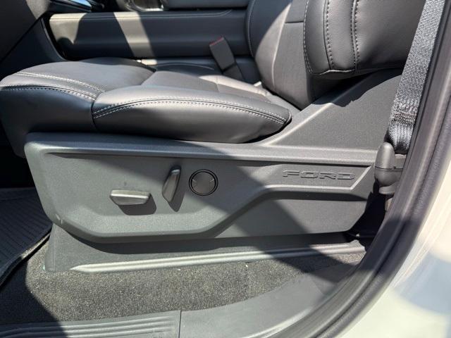 new 2025 Ford Expedition car, priced at $80,990