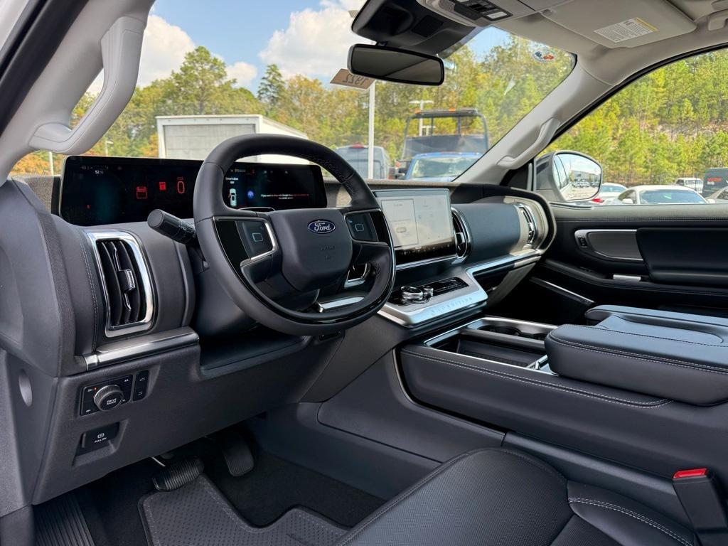 new 2025 Ford Expedition Max car, priced at $81,090