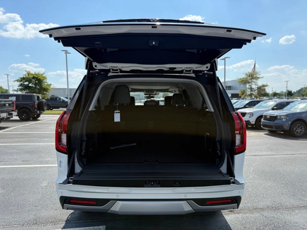 new 2025 Ford Expedition Max car, priced at $81,090