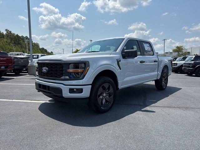new 2025 Ford F-150 car, priced at $43,990