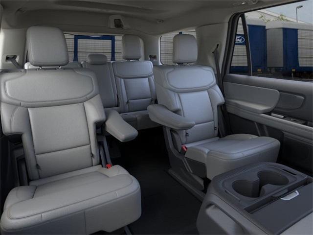 new 2025 Ford Expedition car, priced at $72,410