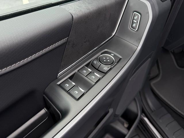 new 2025 Ford F-150 car, priced at $53,325