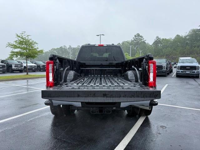 new 2025 Ford F-350 car, priced at $61,700
