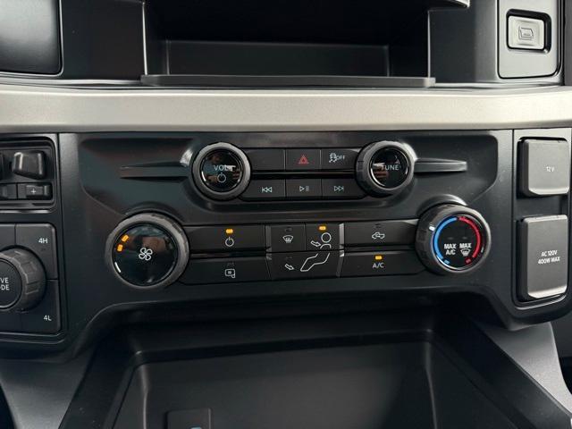 new 2025 Ford F-350 car, priced at $61,700