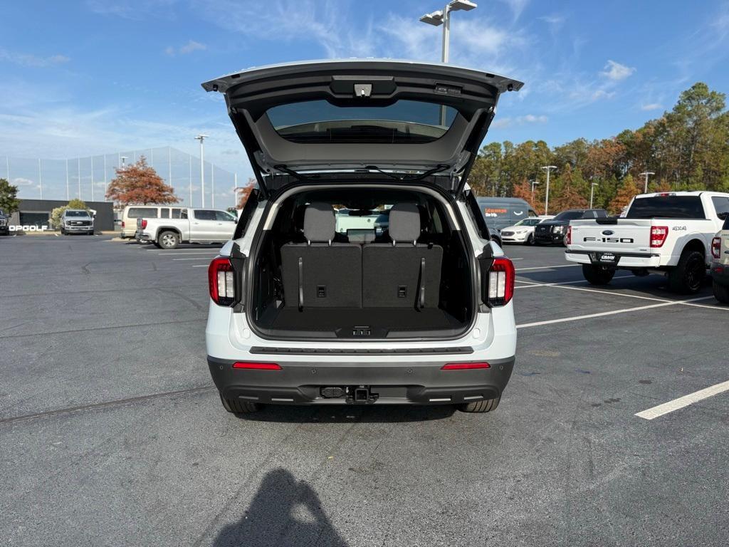 new 2026 Ford Explorer car, priced at $39,490