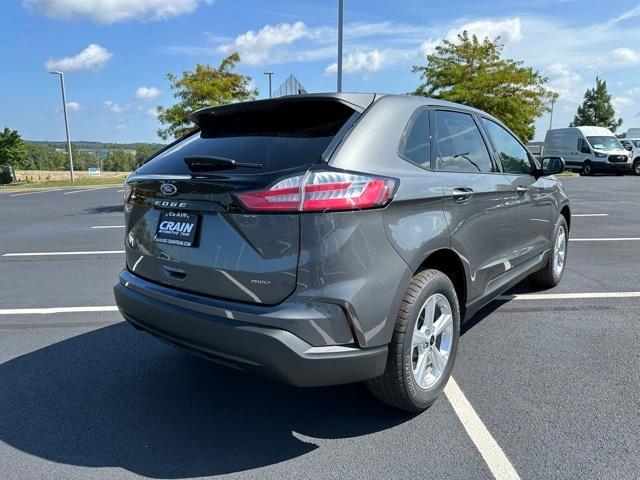 new 2024 Ford Edge car, priced at $30,860