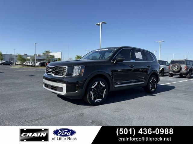 used 2024 Kia Telluride car, priced at $34,456