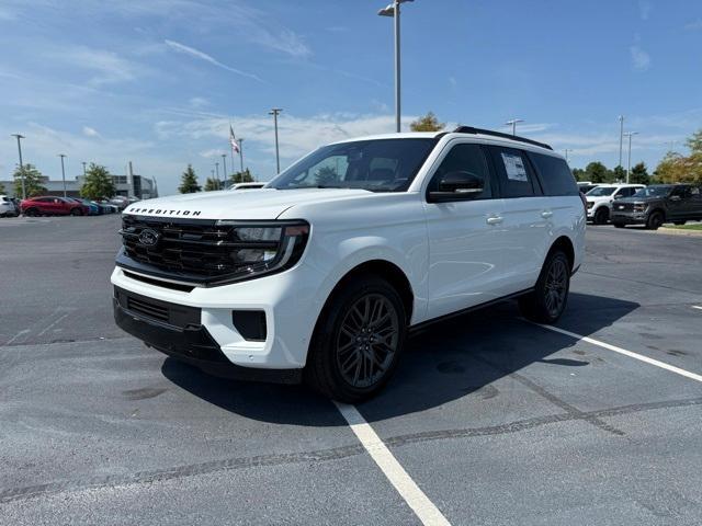 new 2025 Ford Expedition car, priced at $82,970