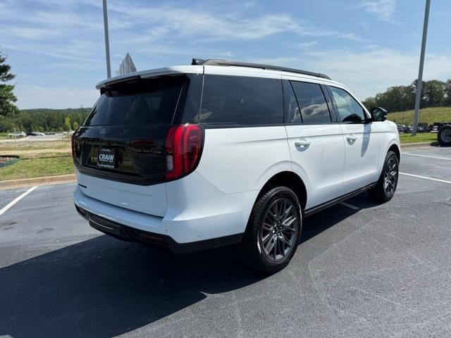 new 2025 Ford Expedition car, priced at $82,970