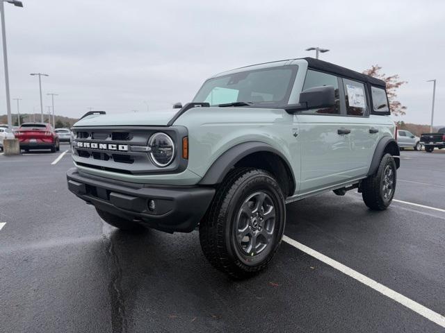 new 2024 Ford Bronco car, priced at $44,103