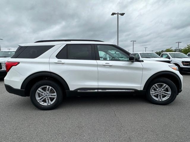 new 2024 Ford Explorer car, priced at $41,917