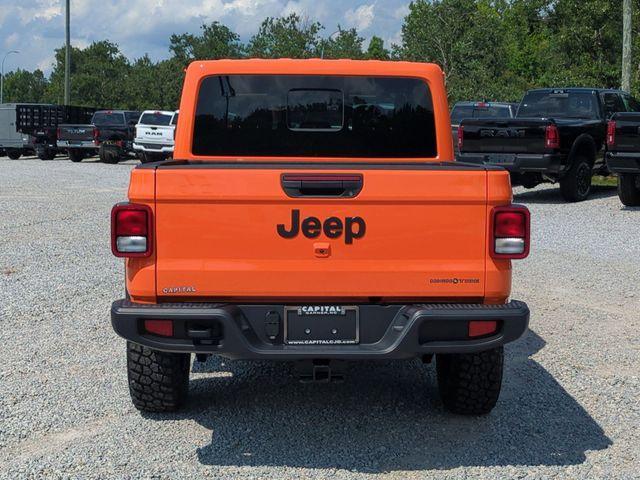 new 2025 Jeep Gladiator car, priced at $45,244