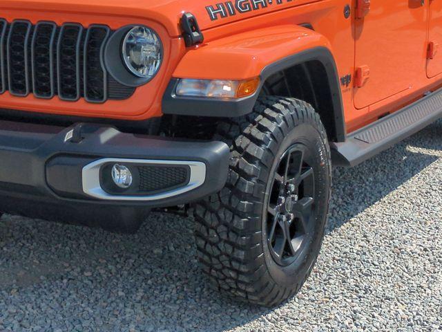 new 2025 Jeep Gladiator car, priced at $45,244