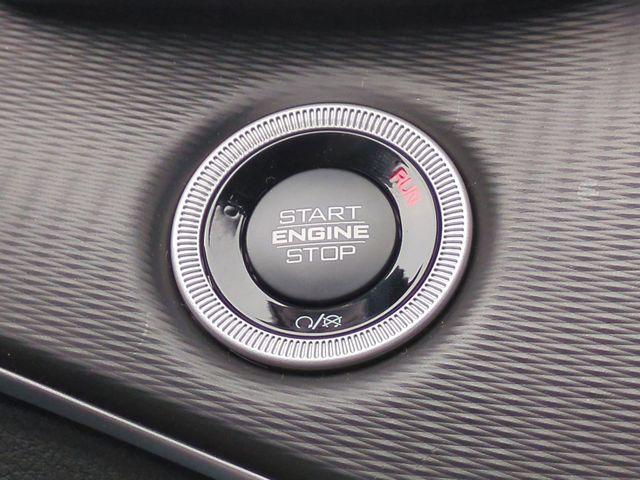 new 2025 Jeep Grand Cherokee L car, priced at $40,724