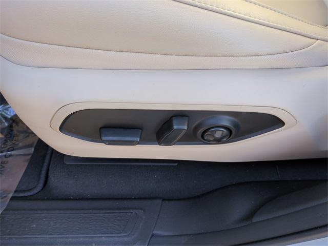 new 2025 Jeep Grand Cherokee car, priced at $45,799