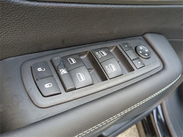 new 2025 Chrysler Voyager car, priced at $38,658