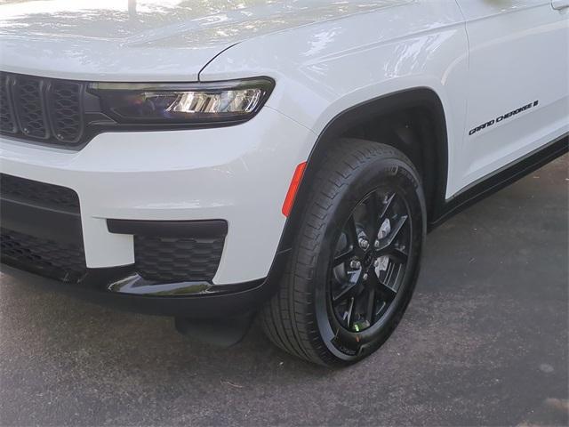 new 2025 Jeep Grand Cherokee L car, priced at $43,922