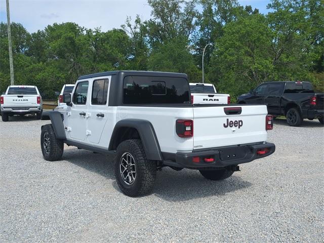 new 2025 Jeep Gladiator car, priced at $48,032