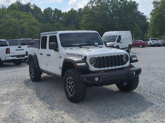 new 2025 Jeep Gladiator car, priced at $47,345