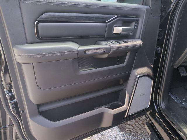 new 2025 Ram 2500 car, priced at $77,813
