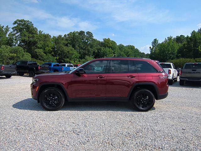 new 2025 Jeep Grand Cherokee car, priced at $37,864
