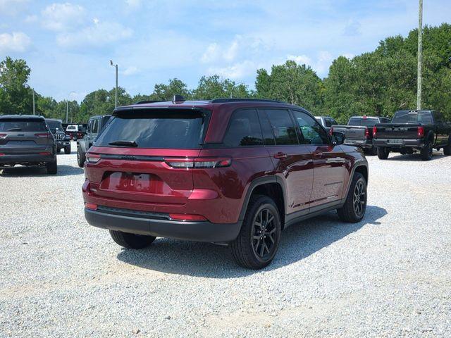 new 2025 Jeep Grand Cherokee car, priced at $37,864