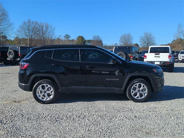 new 2025 Jeep Compass car, priced at $25,234