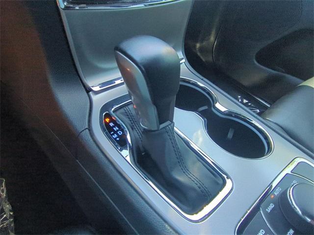 used 2022 Jeep Grand Cherokee WK car, priced at $29,922