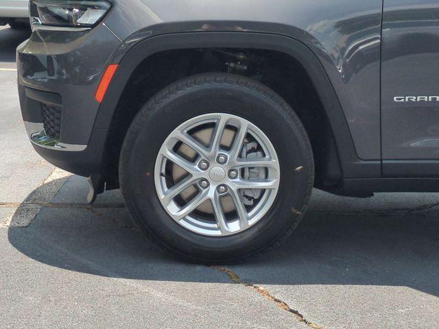 new 2025 Jeep Grand Cherokee L car, priced at $41,301