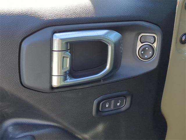 new 2025 Jeep Wrangler car, priced at $44,439