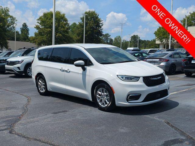 used 2023 Chrysler Pacifica car, priced at $23,791