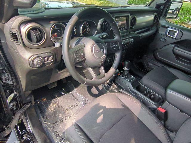 used 2021 Jeep Gladiator car, priced at $31,892