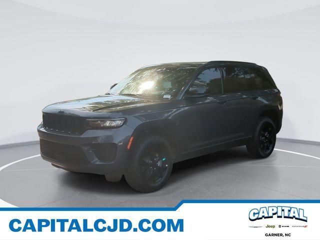 new 2025 Jeep Grand Cherokee car, priced at $40,624