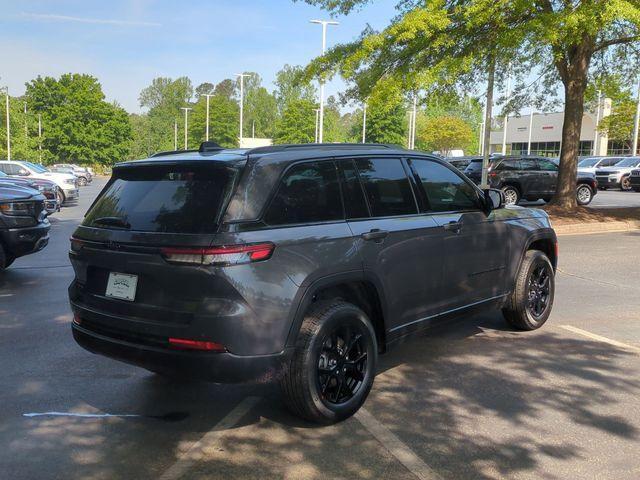 new 2025 Jeep Grand Cherokee car, priced at $40,624