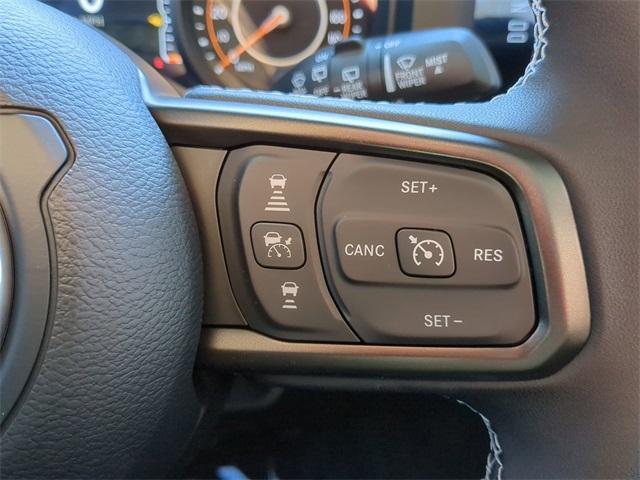 new 2025 Jeep Wrangler car, priced at $43,328