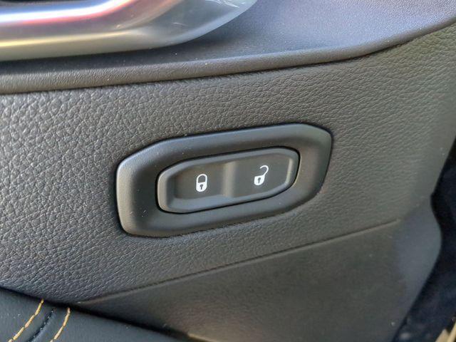 new 2025 Jeep Wrangler car, priced at $56,991