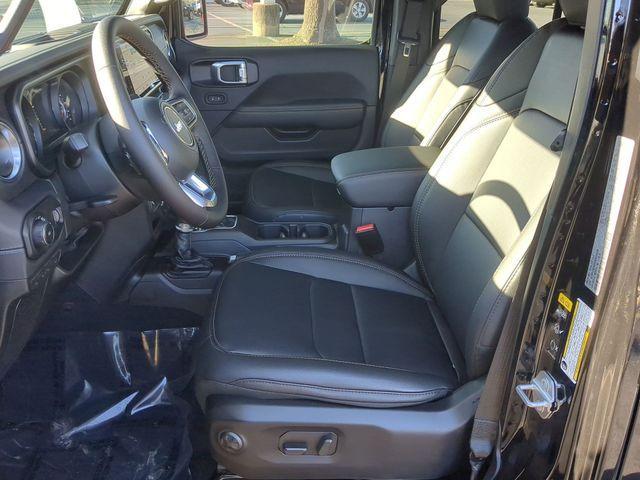 new 2025 Jeep Wrangler car, priced at $56,991