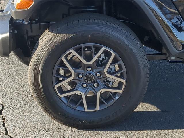 new 2025 Jeep Wrangler car, priced at $56,118