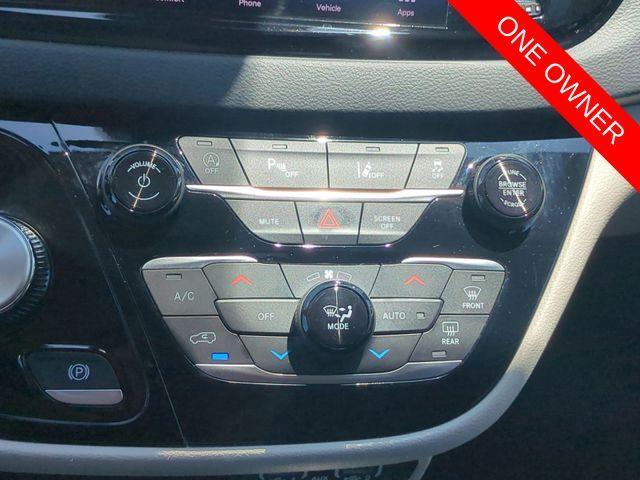 used 2023 Chrysler Pacifica car, priced at $23,542