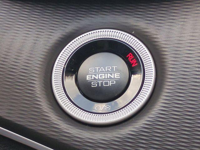 new 2025 Jeep Grand Cherokee car, priced at $37,261