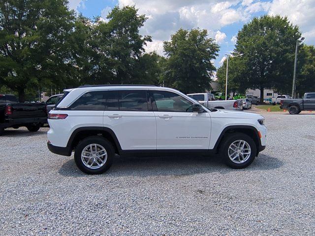 new 2025 Jeep Grand Cherokee car, priced at $37,261