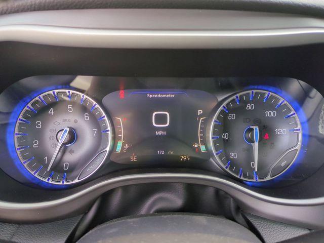 new 2025 Chrysler Pacifica car, priced at $43,377